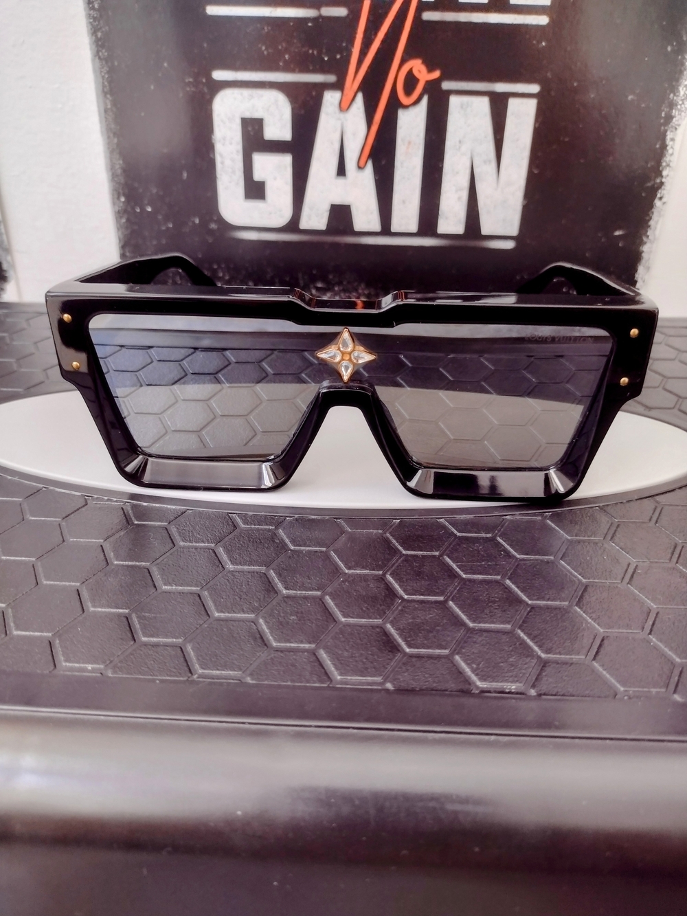 Louis Vuitton Cyclone Sunglasses